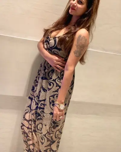 Pappireddipatti Escort